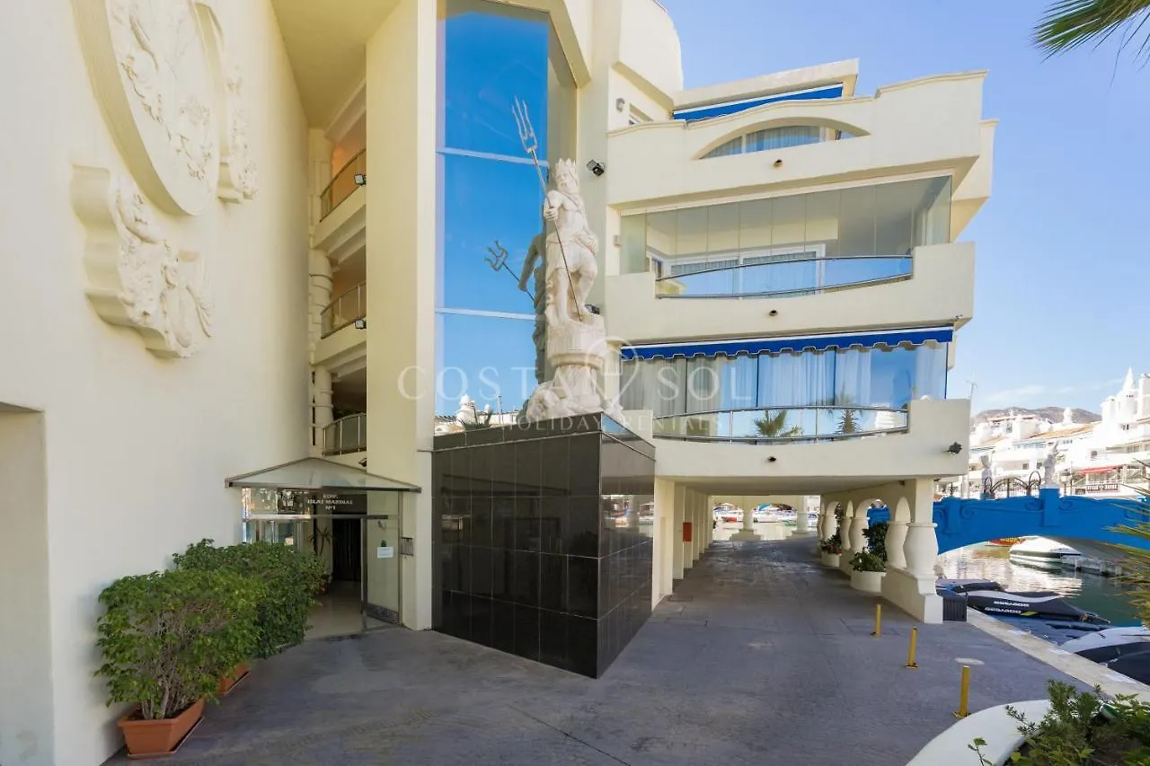 Malaga Benalmadena Puerto Marina Costa Sol Holiday Rentals 0*,  España